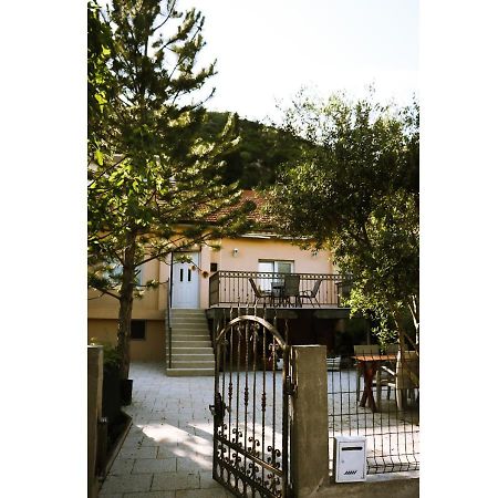 House Natural Čitluk エクステリア 写真